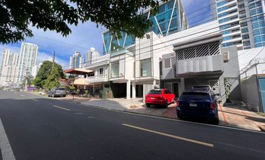 Alquiler de Casa Comercial en San Francisco Panamá 23LT10382