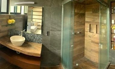 VENTA AMPLIA CASA D 3 RECAMARAS CON JARDIN Y ALBERCA EN PLAYA DE VACAS, VERACRUZ