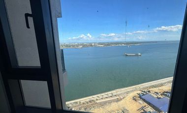 LOWEST PRICE! FOR SALE 1BR FRONT SEAVIEW IN MANDANI BAY, MANDAUE CEBU. MOVE-IN READY.