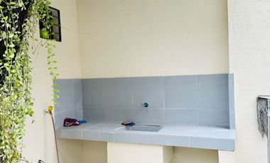 3-Level House in South Green Heights Putatan Muntinlupa City
