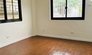 3-Level House in South Green Heights Putatan Muntinlupa City