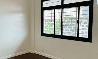3-Level House in South Green Heights Putatan Muntinlupa City