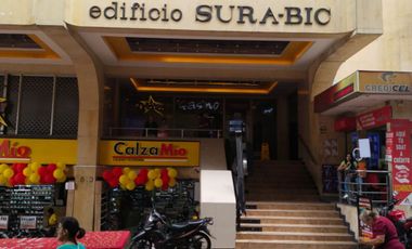 SE VENDE OFICINA EDIFICIO SURABIC