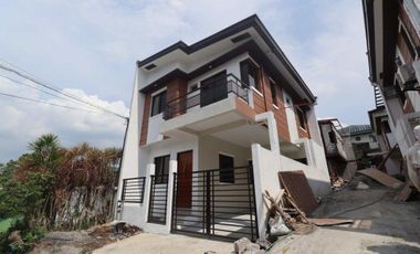 Affordable Pre-Selling with 3 Bedrooms and 1 Car Garage 2 Storey Townhouse in East Fairview Quezon, City PH2669