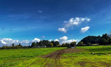 Vendo Campo en Los Angeles