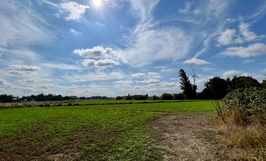 Vendo Campo en Los Angeles