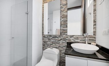 Venta de apartamento en el Poblado, Castropol