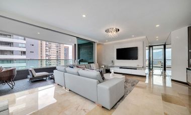 Venta de apartamento en el Poblado, Castropol