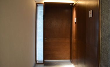 Amplia e iluminada oficina en Edificio AAA