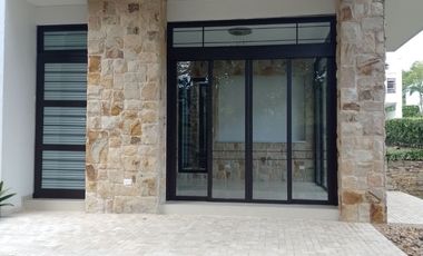 VENDO HERMOSA CASA CONDOMINIO  ENTRE RIOS PANCE