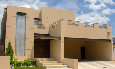 CASA EN VENTA, RESIDENCIAL HACIENDAS DEL VALLE