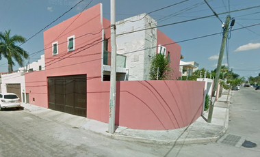Hermosa casa en venta ubicada C. 28 355 - Emiliano Zapata Nte, Mérida, Yuc