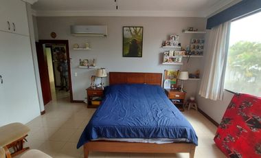 Samborondon, Venta Hermosa Casa 3 Dorm. con Piscina