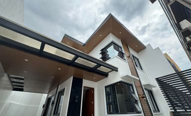 Delightful Modern house FOR SALE in Katipunan st. Kingspoint Quezon City -Keziah
