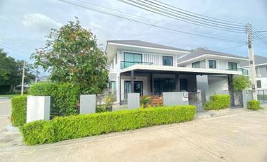 Two-storey house for sale Ready for tenants! (Maneerin Privacy Sriracha) Nong Kham