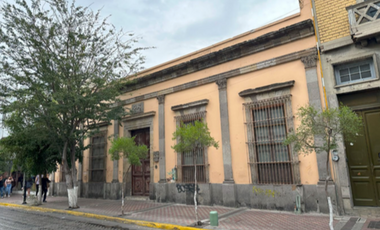 Casa comercial en el Centro de Guadalajara