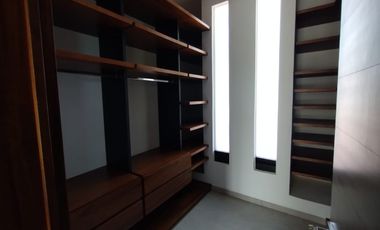 Casa nueva en Paraíso Country Cllub, con vista al campo de golf y recámara en PB