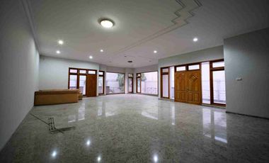 *Dijual Murah Rumah Satelit Town House 1, Suko manunggal Surabaya Barat *