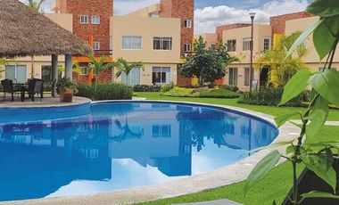 Casa con Rood Garden, seguridad en condominio en Yautepec Morelos