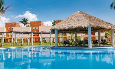 Casa con Rood Garden, seguridad en condominio en Yautepec Morelos