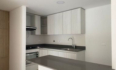 45084 Apartamento en arriendo en el sector Camino Verde