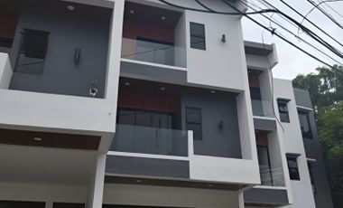 Brand New 3 Storey with 3 Bedrooms Townhouse FOR SALE in Sauyo Quezon City PH2892