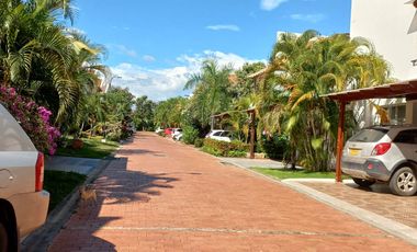 VENDO HERMOSA CASA  ESQUINERA EN NEIVA HUILA,  CONDOMINIO  SANTORINI 2, BARRIO IPANEMA  AL ORIENTE DE LA CIUDAD, DIAGONAL AL CENTRO COMERCIAL SANTA LU