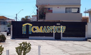 Venta casa esquina regularizada comercial y habitacional en Playa Blanca, Antofagasta