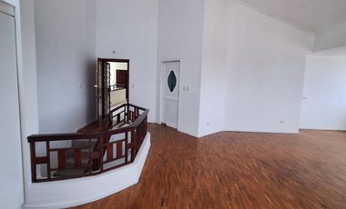 VENTA DEPARTAMENTO PENTHOUSE DUPLEX PARQUE INGLES SECTOR SAN CARLOS