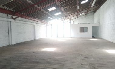 44556 Bodega en venta en el sector Barrio Colombia