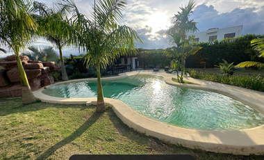 Casa campestre única a la venta en Restrepo-Meta