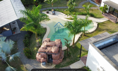 Casa campestre única a la venta en Restrepo-Meta
