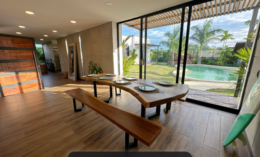 Casa campestre única a la venta en Restrepo-Meta