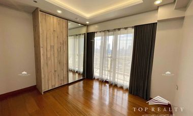 Penthouse Duplex 4 Bedroom 4BR in Brio Tower, Condo for Sale in Edsa Ave. Makati City MAJOR PRICE DROP!
