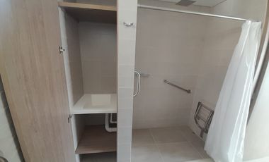 ARRIENDO APARTA ESTUDIO FRENTE AL HOSPITAL INTERNACIONAL