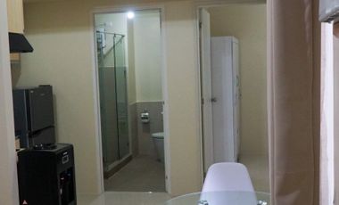 AFFORDABLE PREMIERE FULLY-FURNISHED 1 BEDROOM WITH PARKING FOR SALE IN The Montane BGC