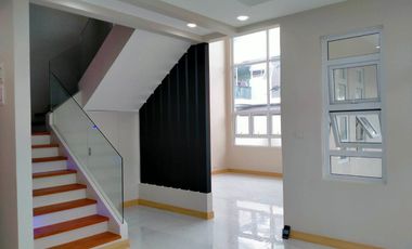 3 Storey Brand New House and Lot For Sale in Greenwoods Executive Village, Taytay, Rizal!