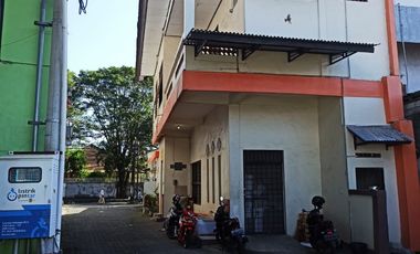 Gudang Gunung Agung Depansar Bali Luas dekat Wibisana Setiabudi Gunung Merapi Strategis