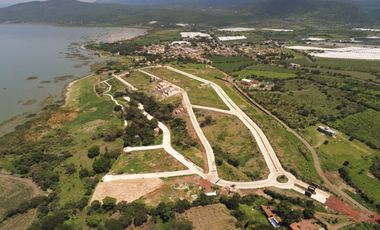 Terreno en venta en la Ribera de Chapala