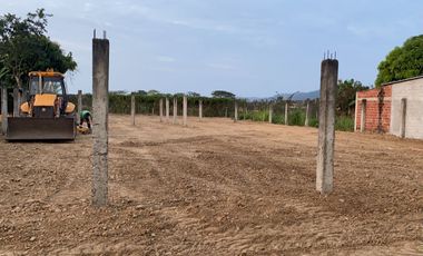 TERRENO EN VENTA DE 1200 m² EN CALCETA LA SIN PAR