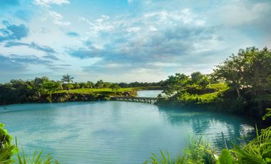Terreno en venta en el Exclusivo Campo de golf Yuctán Country Club en Mérida. Vive la Experiencia del Golf y la Naturaleza