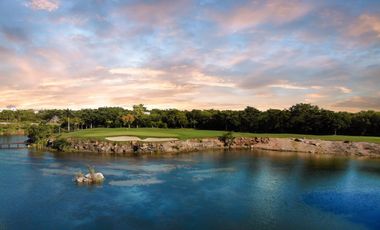 Terreno en venta en el Exclusivo Campo de golf Yuctán Country Club en Mérida. Vive la Experiencia del Golf y la Naturaleza