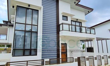 5Bedroom Accessible Single Detached House and Lot in Tanauan City - near Exit!
