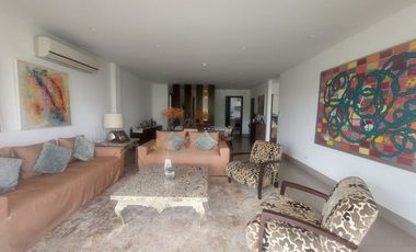 Samborondon, Vendo Hermoso Dto. con Terraza