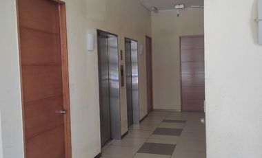 Amplio departamento 3 dormitorios, estacionamiento y bodega