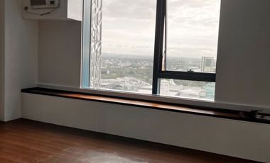 Very Nice Condo with a View for Sale Alabang Muntinlupa