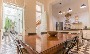 CASA EN VENTA EN BARRANCO
