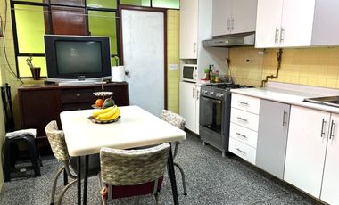 PUEBLO LIBRE LINDA CASA  EN  VENTA CERCA AVENIDA SUCRE