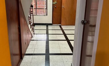 PUEBLO LIBRE LINDA CASA  EN  VENTA CERCA AVENIDA SUCRE