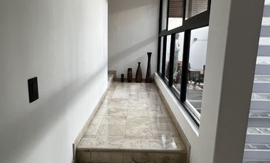 VENTA CASA REMODELADA EN PEDREGAL DE SAN FRANCISCO , COYOACÁN